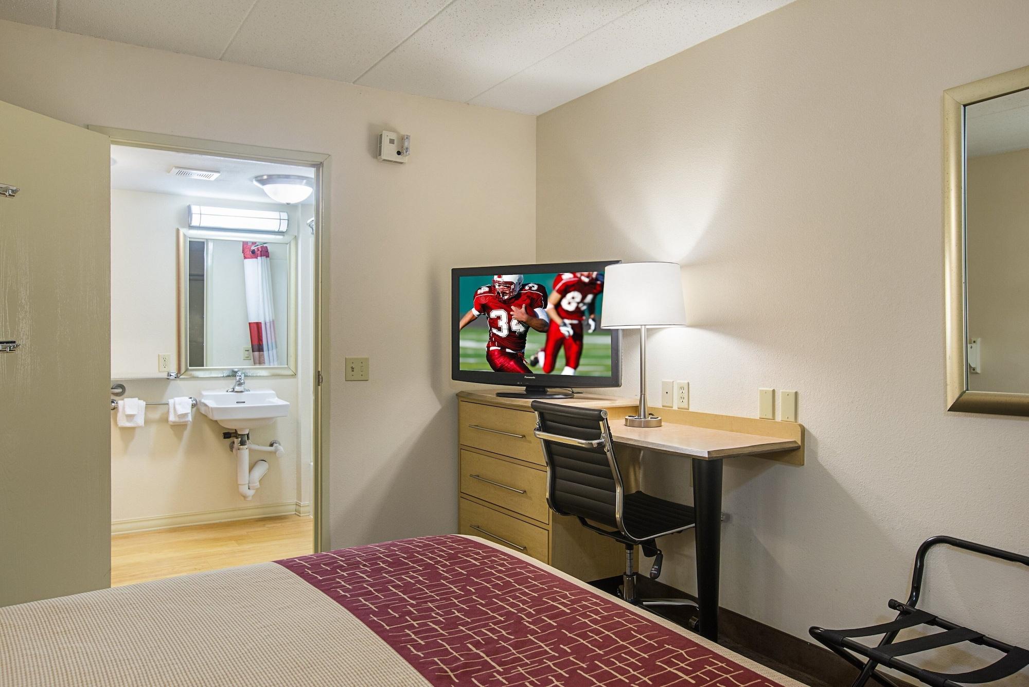 Red Roof Inn Memphis East מראה חיצוני תמונה