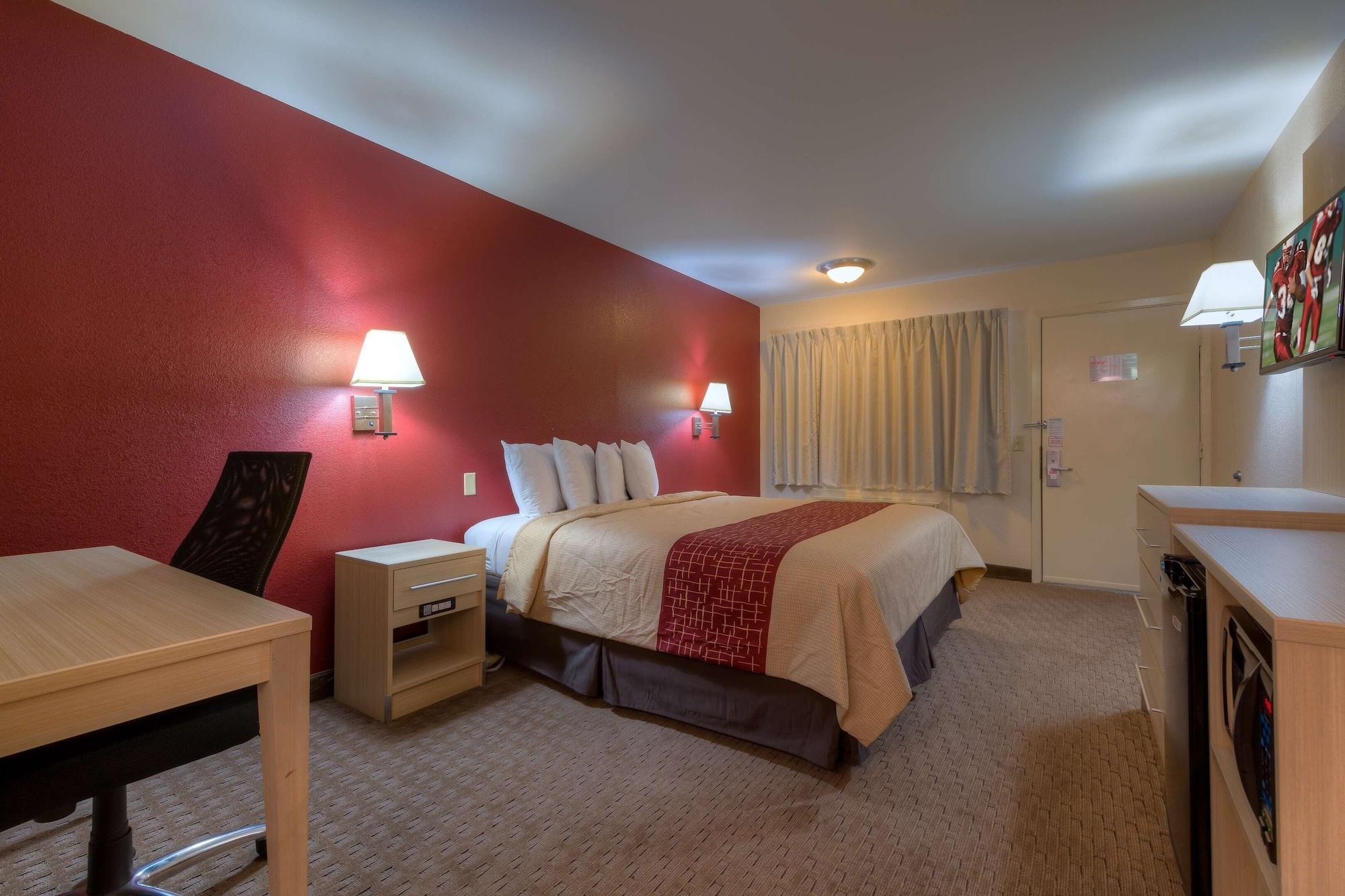 Red Roof Inn Memphis East מראה חיצוני תמונה