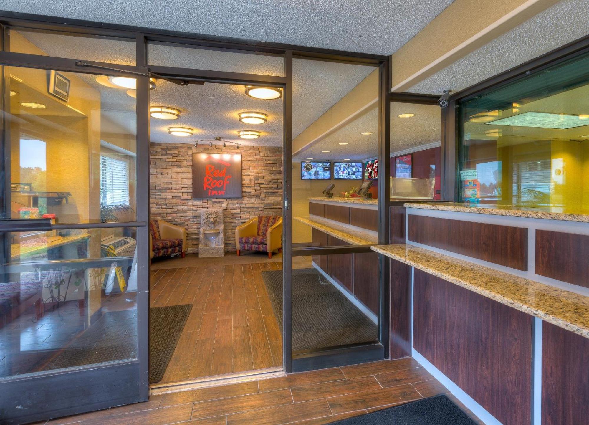 Red Roof Inn Memphis East מראה חיצוני תמונה