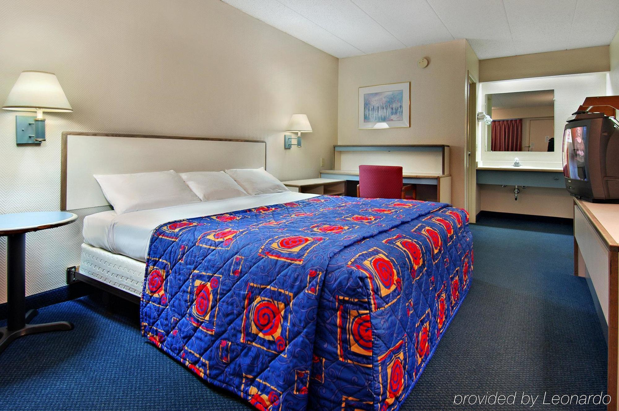 Red Roof Inn Memphis East מראה חיצוני תמונה