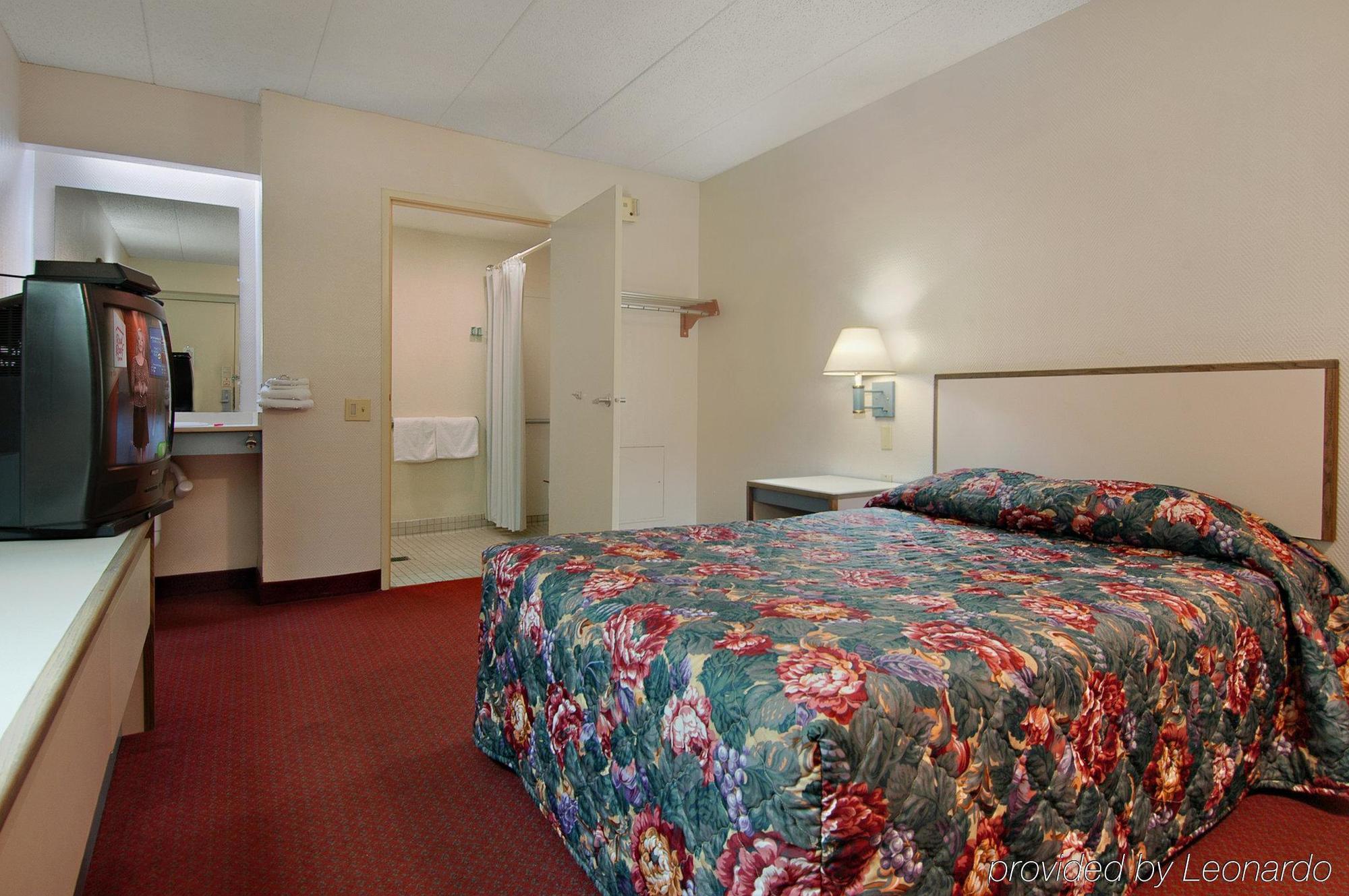 Red Roof Inn Memphis East חדר תמונה